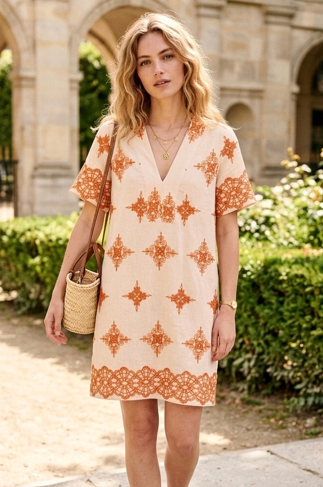 ROBE BRODÉE AMÉLIA