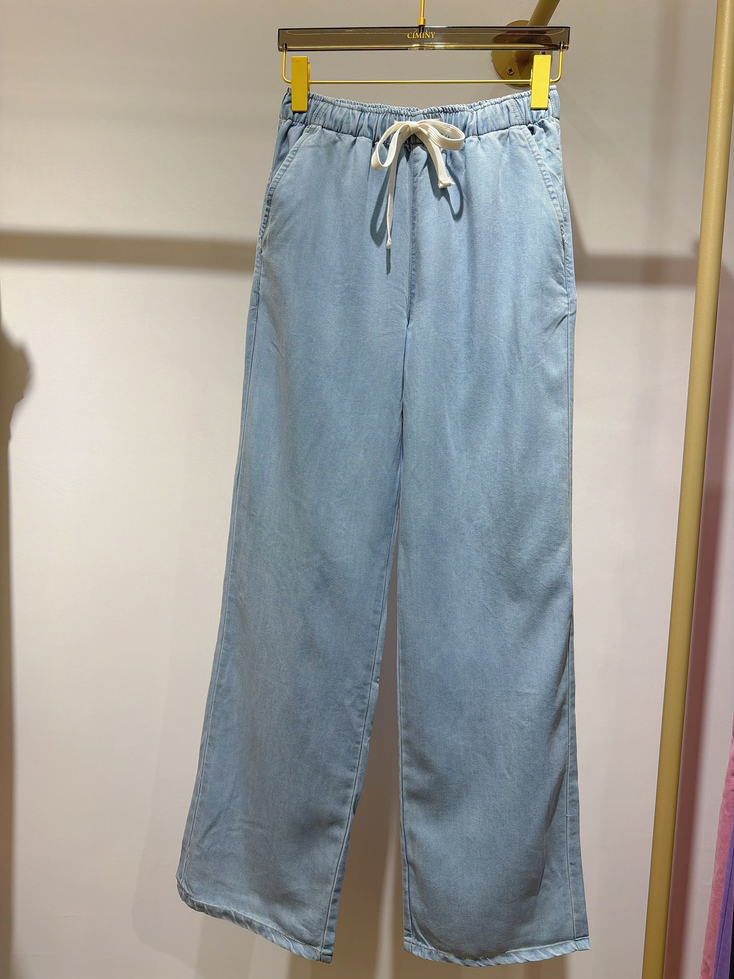 PANTALON EN JEAN OVERSIZE ANNE-LAURE