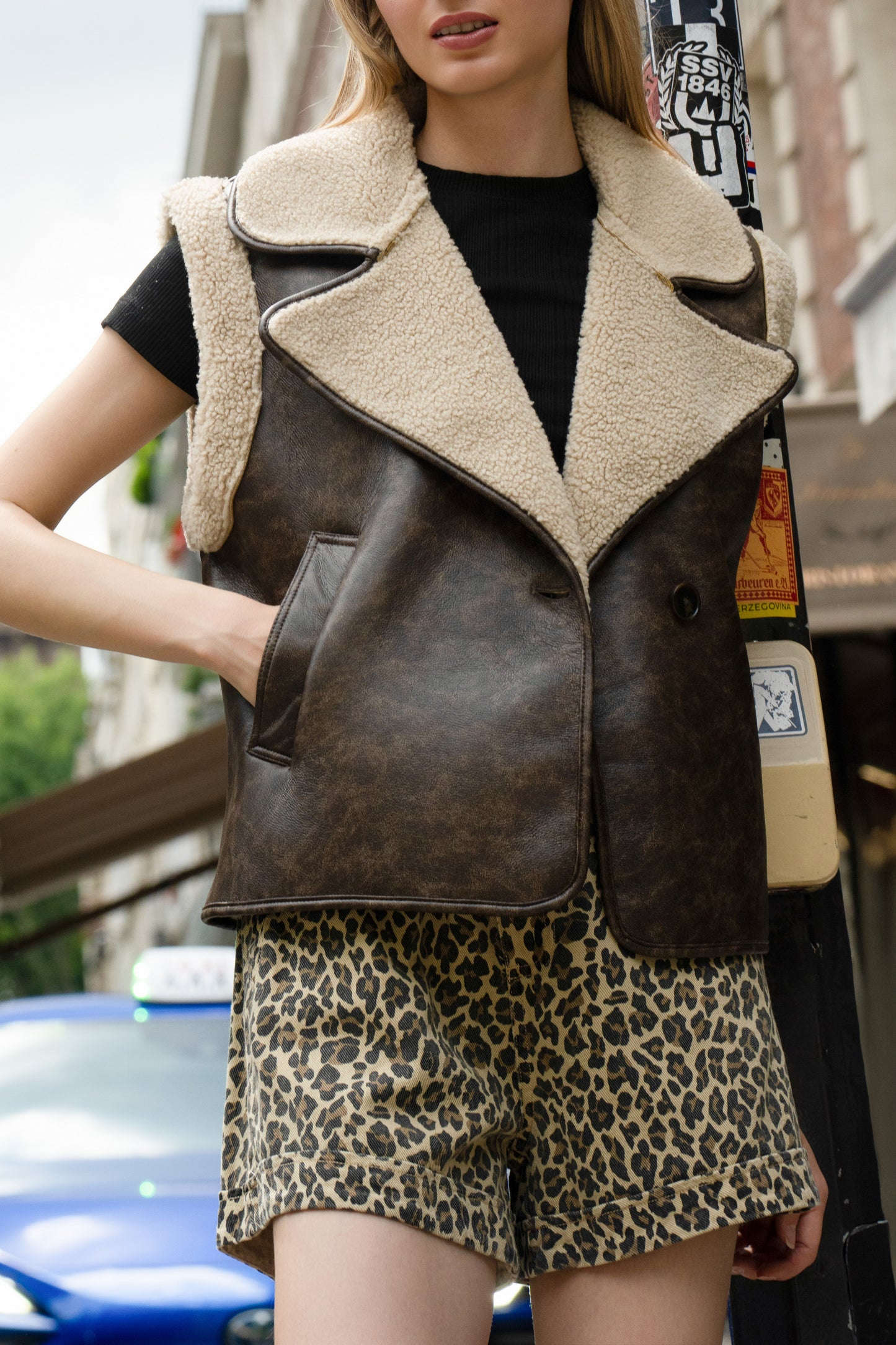 BLOUSON SIMILICUIR SANS MANCHES