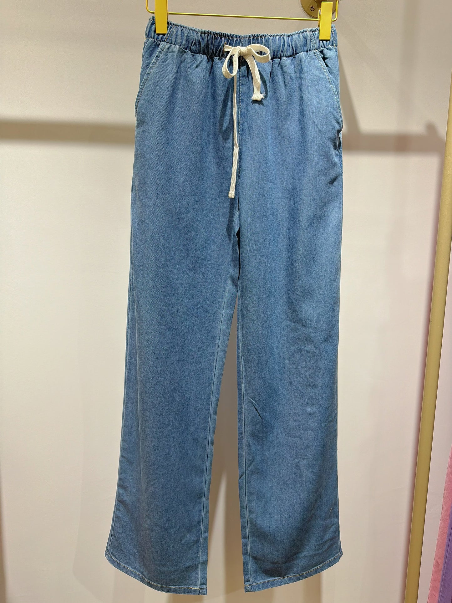 PANTALON EN JEAN OVERSIZE ANNE-LAURE