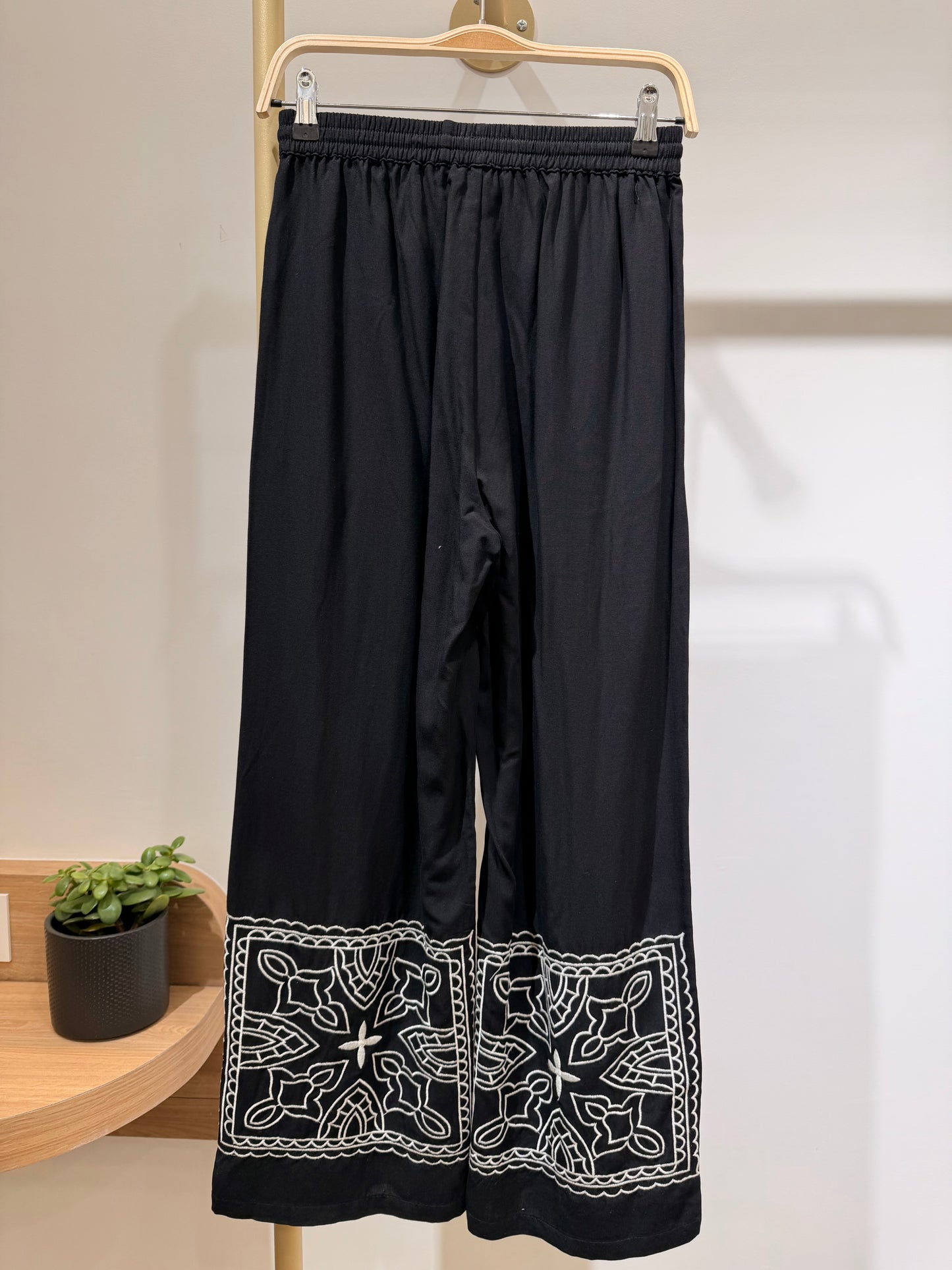 PANTALON BRODÉE KAYA