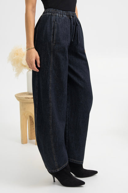 PANTALON EN JEANS ROMANCE