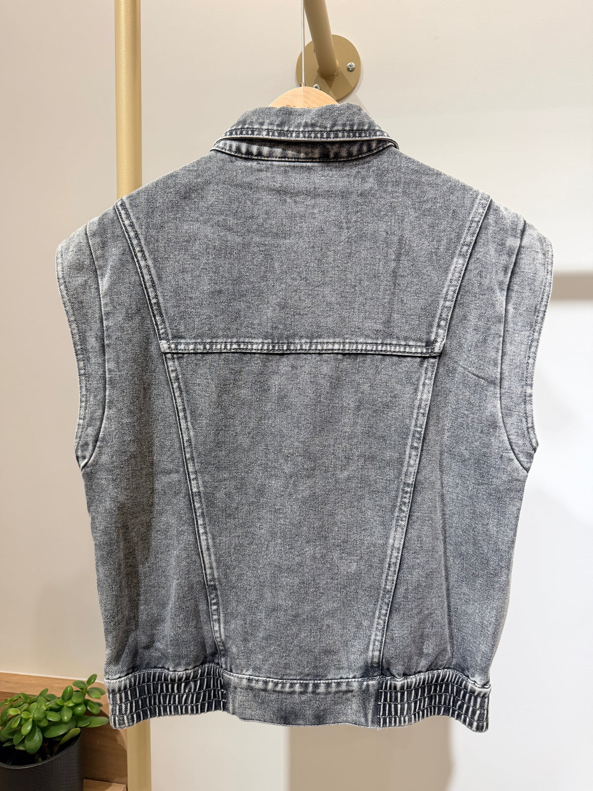 ENSEMBLE GILET ET SHORT VITALE