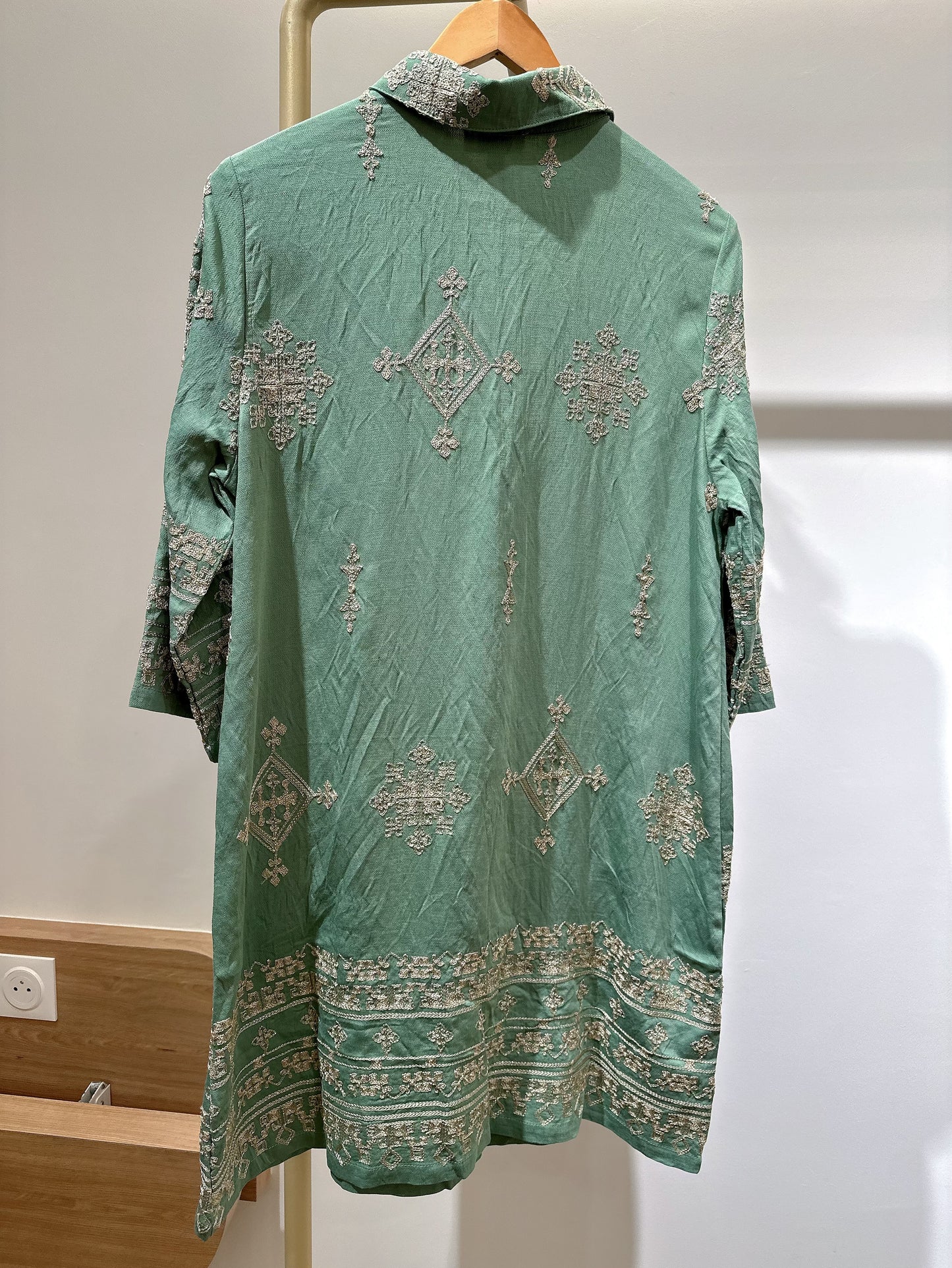 ROBE BRODÉE EUGENIE