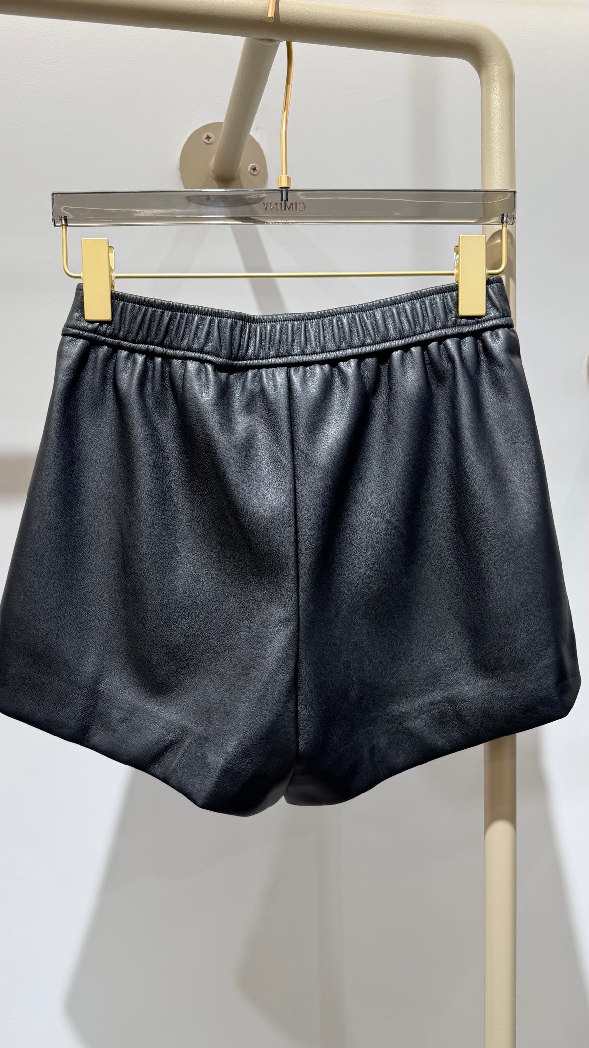 SHORT SIMILICUIR EULALIE