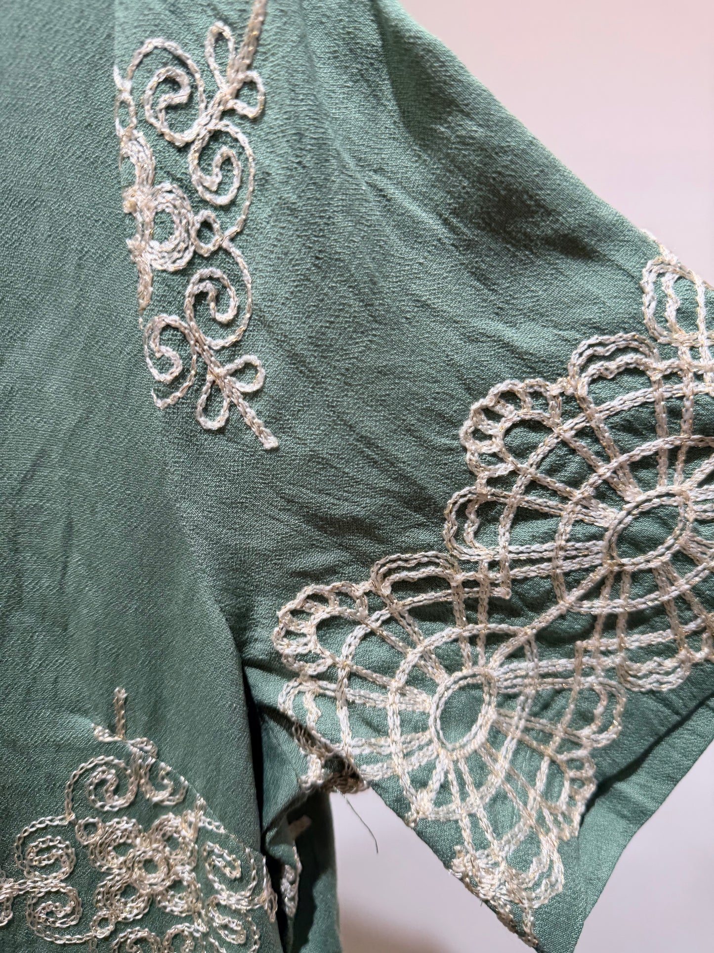 ROBE BRODÉE AMÉLIA