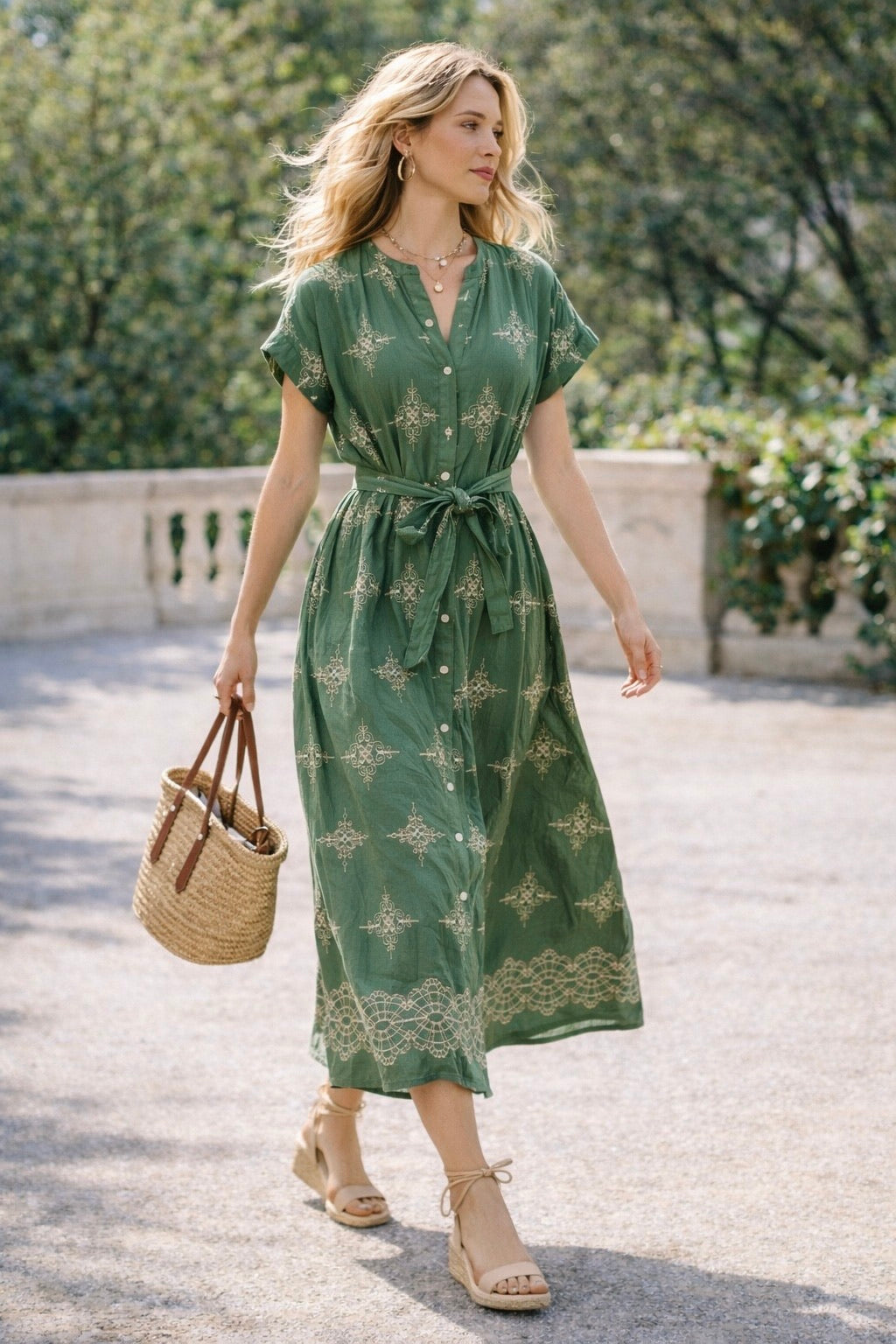 ROBE BRODÉE VALMA