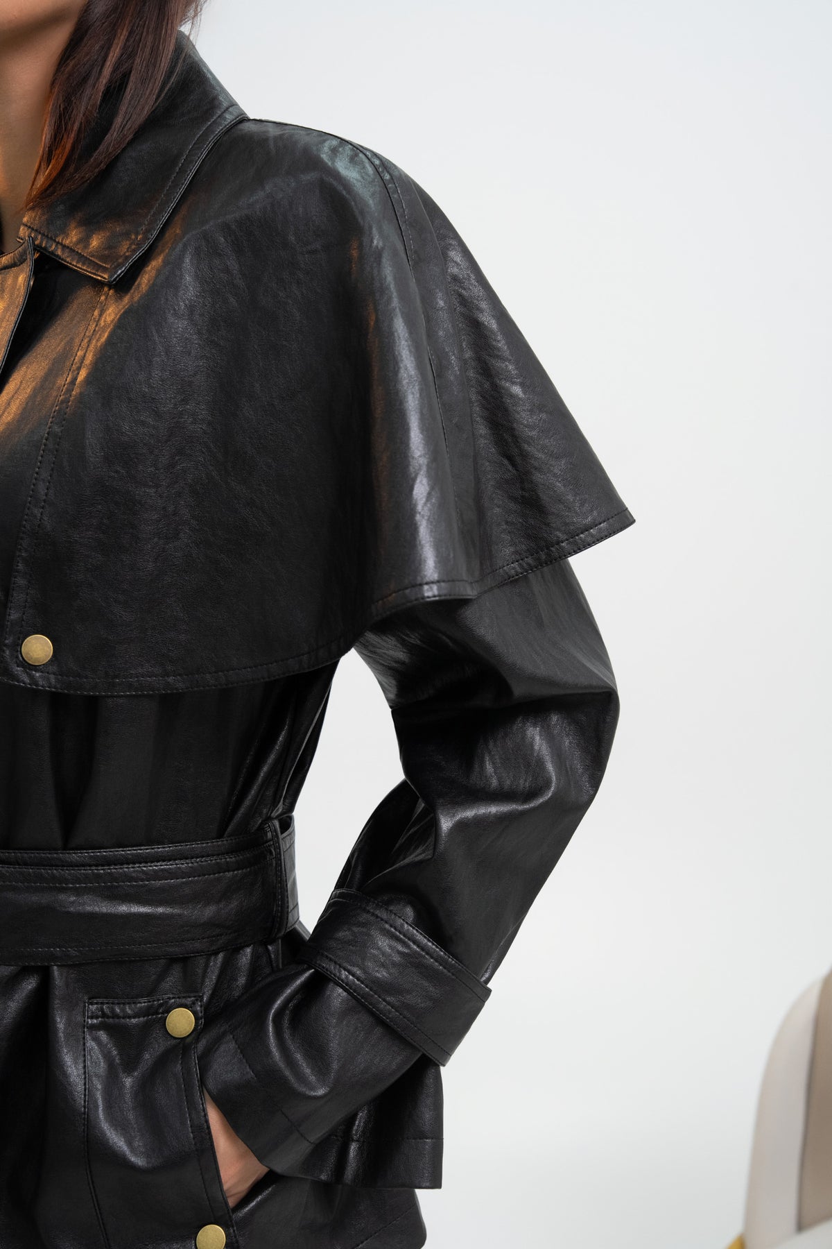 VESTE CAPE SIMILICUIR DIANA